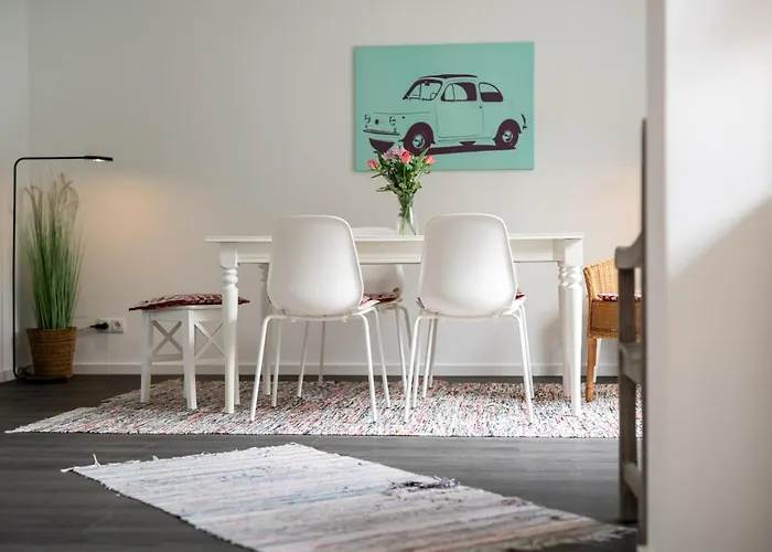 Fehaus Gruene Tuer Rechlin